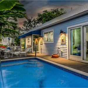 Casa Azul-Open Concept Home With Pool