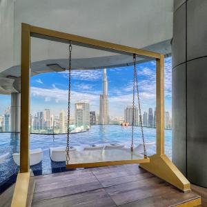 Stunning Apt in Prime Location 5 Star Amenities