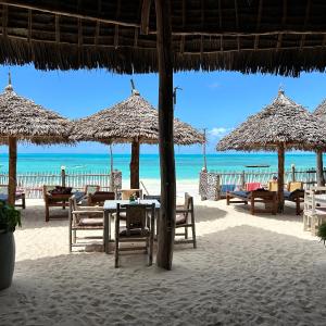 Bahari Beach Bungalows