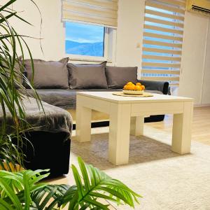 Farah Apartment
