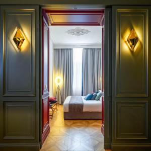 The Best Rent - Refined one-bedroom apartment in the historic Milan center