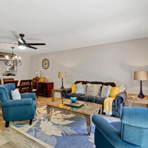 767 Queens Grant