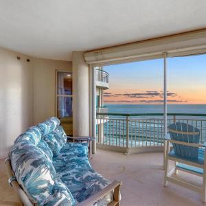 Beach Colony West 9D
