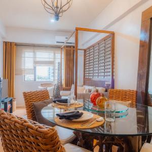 Cozy 1 BR apartment at the heart of BGC, Taguig