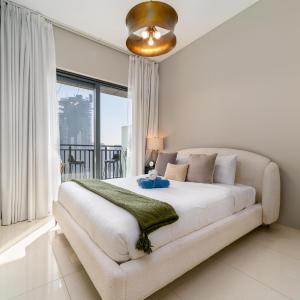 Stylish 1-Bed Retreat in Zada Tower Business Bay