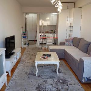 Maxima Apartment
