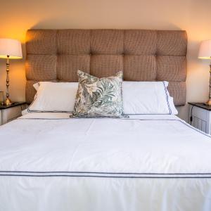 Crown Loft at Chaplin Manor