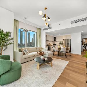 The Cinema Suite Luxury 2-Bed Near Dubai Mall