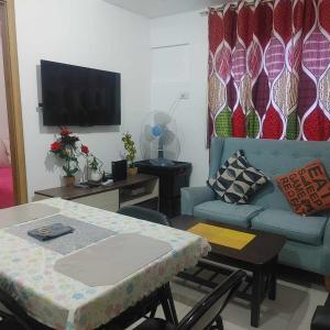 Cozy simple 1 bedroom