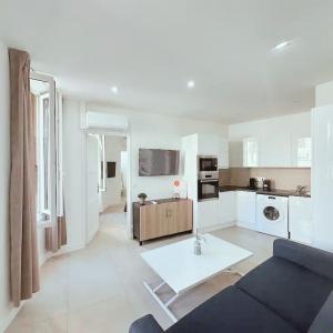 Appartement 2 pieces rénové avec clim, Wi-Fi et tout équipé - Proche de rue d'Antibes et Palais des Festivals