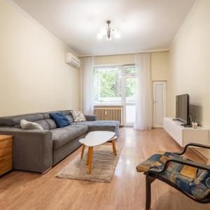 2 bedroom Urban retreat