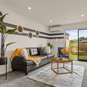 11 Te Kanawa Haven
