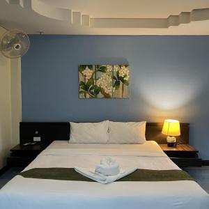 J Hotel