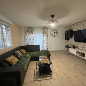 Appartement spacieux avec piscine