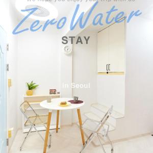ZERO WATER STAY During the open event Hongdae 10 minutes Hapjeong 10 minutes Gongdeok Airport Railroad 5 minutes Gyeongui Line Forest Road 1 minutes