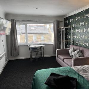 Traeth Rooms