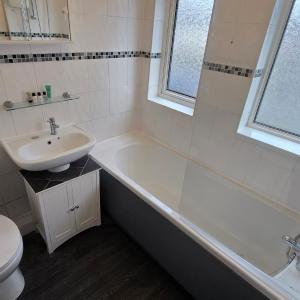 Lovely 2 Bedroom house 