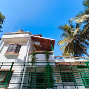 Yelahanka bungalow 30 mins from airport
