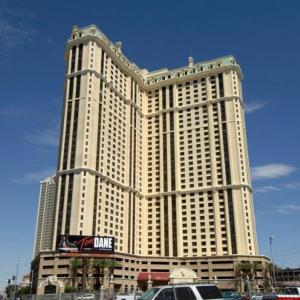 Suites at Marriott's Grand Chateau Las Vegas Strip-No Resort Fee