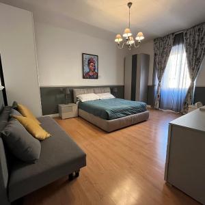 Veniero Apartment