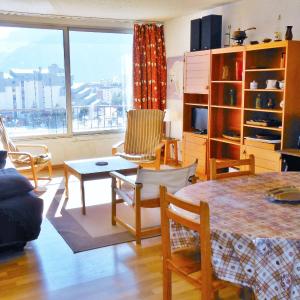 Appartement cosy centre station, au pied des pistes, 2 pièces, parking, 6 pers - FR-1-516-99