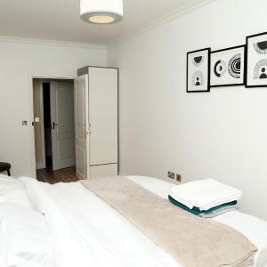 MDZ Luxe Stays-Sleeps 6