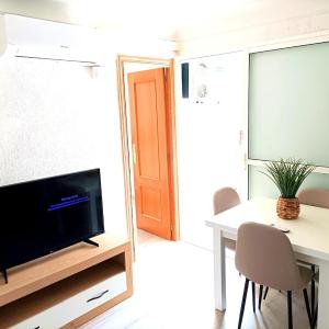 El Cabanyal 400m from the Beach