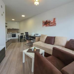 New Business Apt11 City Center