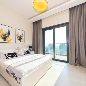 Splendid City Views Studio- SOL BAY Business Bay