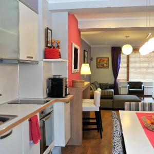 Parkview Apartments