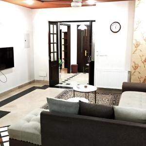 3 Bedroom Apartment Ground Floor at F-11 Tariq Heights Islamabad