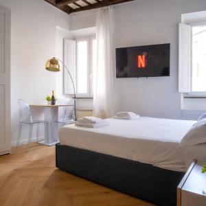 Elegantis Trevi Suite Apartment - Just 50m from Trevi Fountain