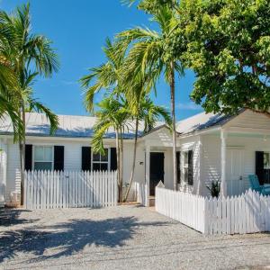 The Duke and The Queen by Last Key Realty