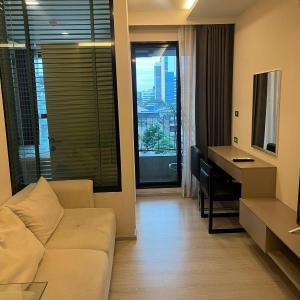 Luxury Condo Libary Pool Gym BTS King Bed