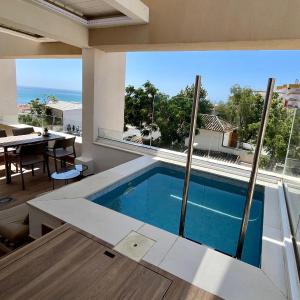 Appartement with little saltpool
