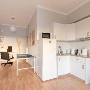 Athenian Entertainment & Relaxation Hub