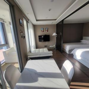 Family Hotel & Arbol