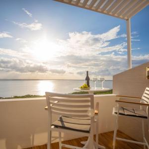Ocean & Lagoon View Penthouse