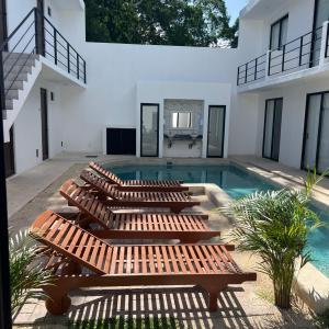 Apartamentos Marea CLOSE TO THE AIRPORT