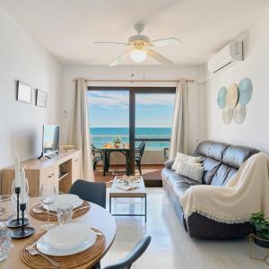 ROSE I Vistas and direct access to the sea Mijas Costa