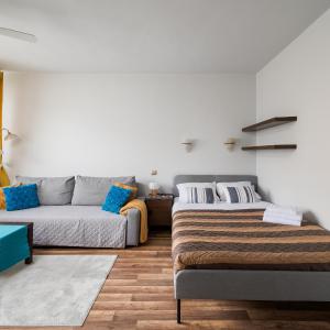 Stay with Friends in Warsaw Apartment by BookingHost