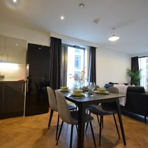 Suite Life 2-Bed 1-Bath in New Cross