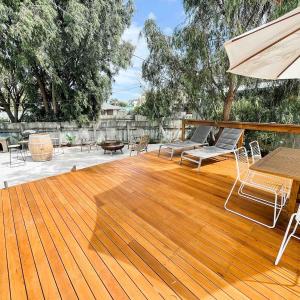 Sonnys At Robe 350m to Long Beach Coastal Getaway Pet Friendly Two bedroom Home
