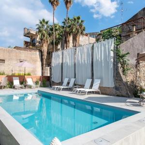 Apartment near Mount Etna with Pool