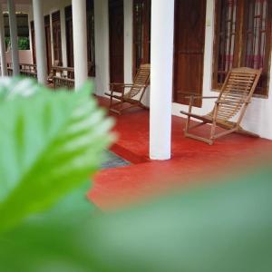 Ozone Resort Midigama