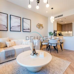 Remodeled 1BR with Sky-High Picturesque Marina Views, Elite Residence, Dubai Marina by Deluxe Holiday Homes
