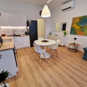 Casa Ross - appartamento Elegante e Confortevole, recentemente Rinnovato
