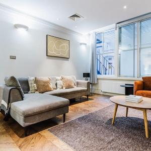 Best apartment in Mayfer