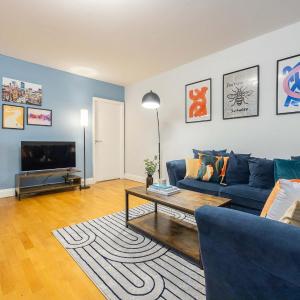 Canal Street Apartment