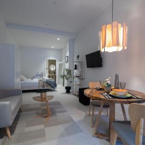 PM - Loft Valencia Espaciosos estudios con terraza cerca a las Artes y las Ciencias